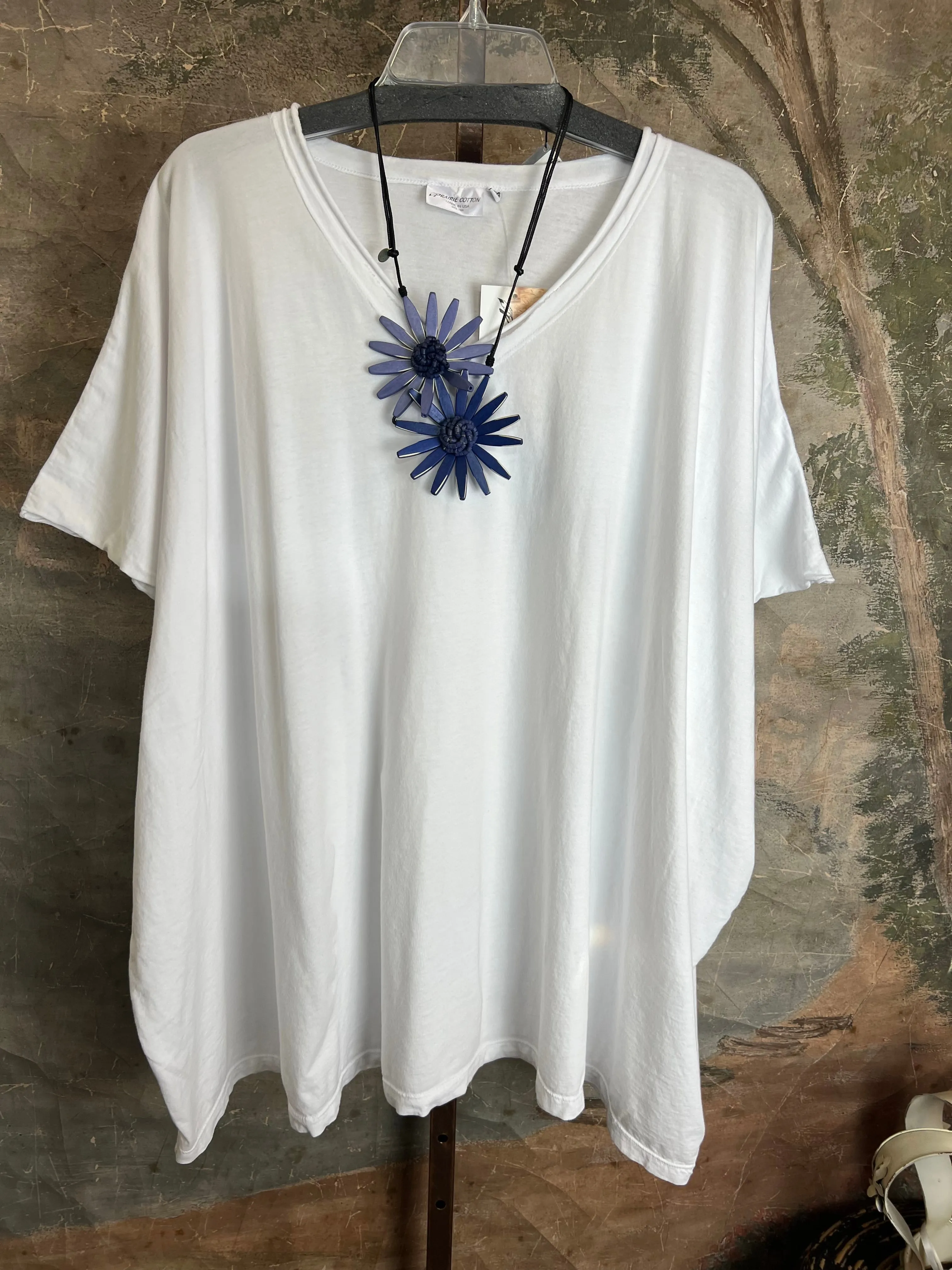 8715 Solid V-Elbow Tunic Tshirt-White