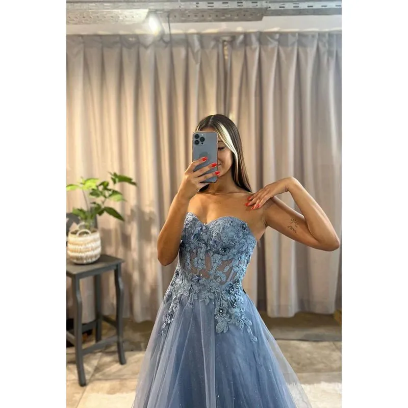 A-Line Sweetheart Tulle Appliques Sleeveless Prom Dress