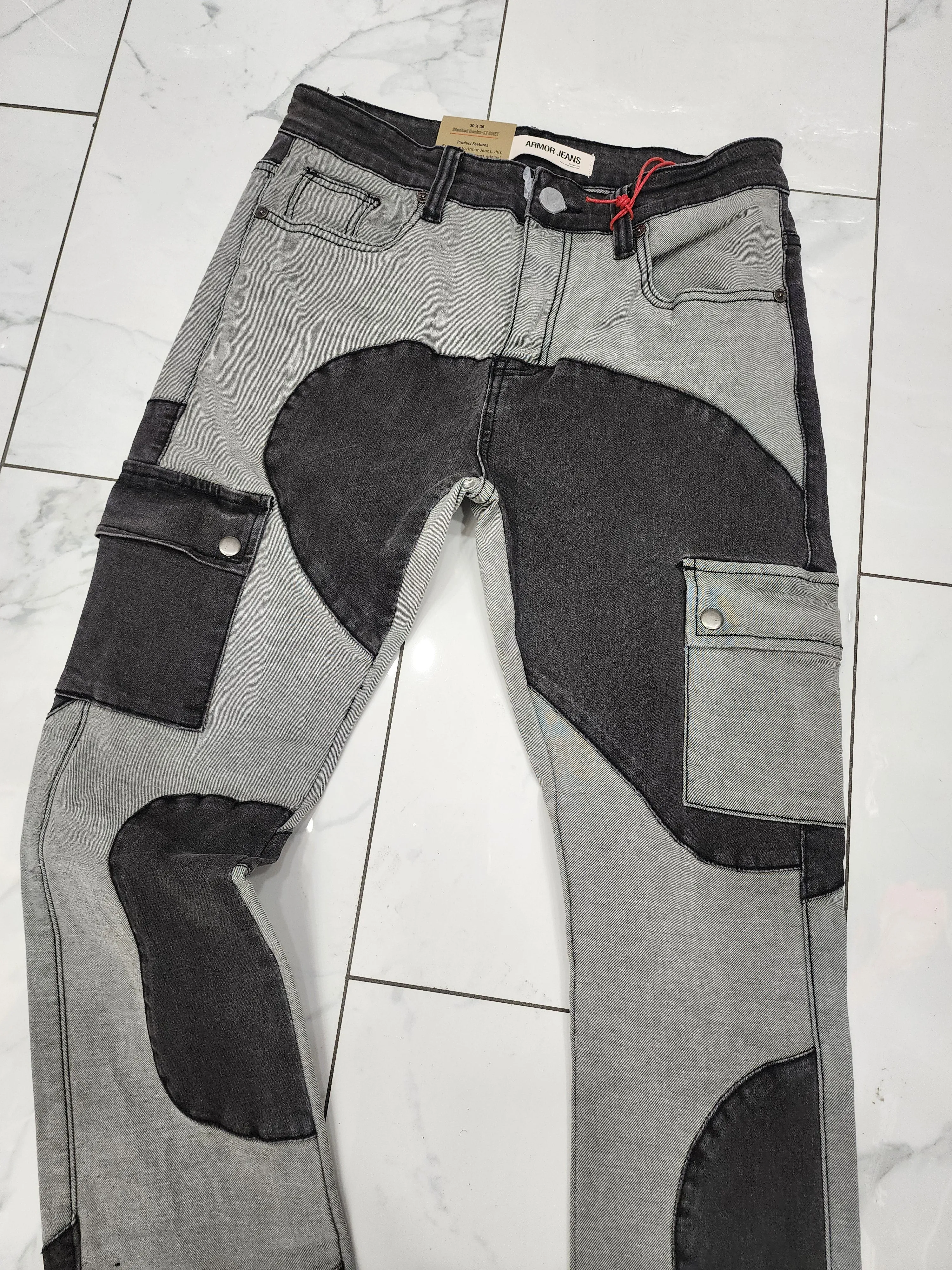Armor Color Block Mid-Rise Stacked Light Grey Jeans