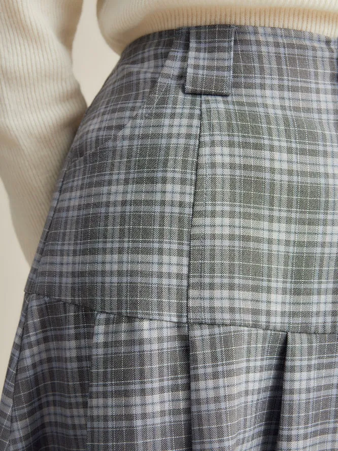 Checkered Tulip Embroidery Pleated Skirt