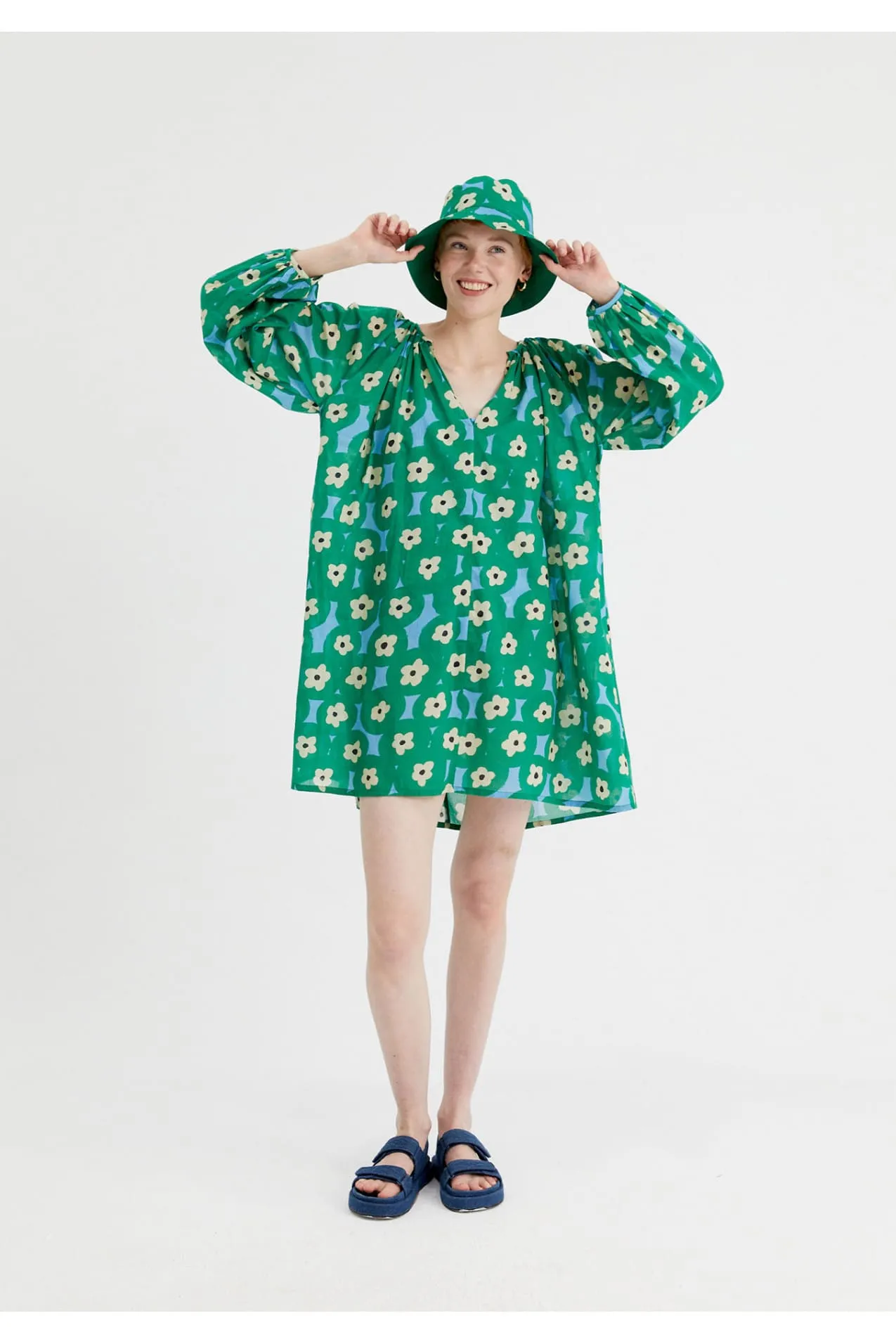 Compania Fantastica Beach Green Flower Print mini tunic dress