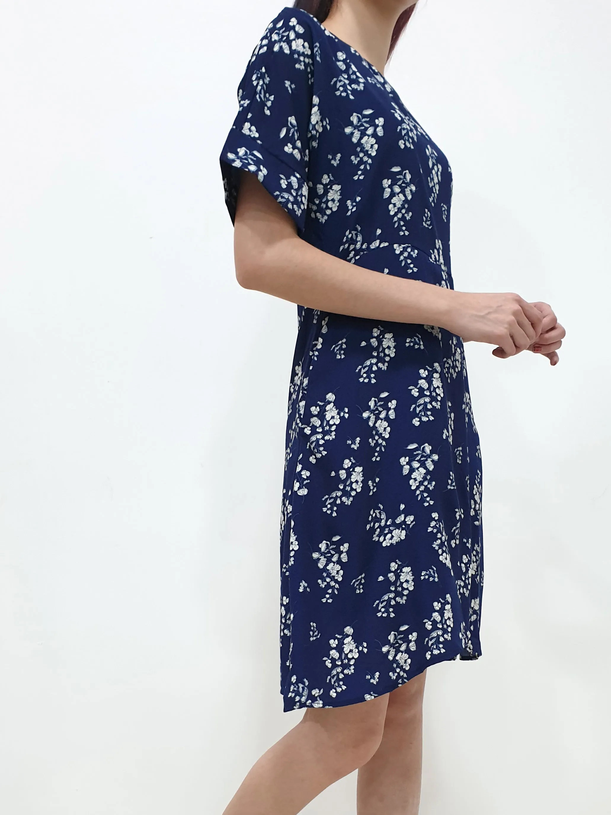 Floral Sleeved Dress (Non-returnable)