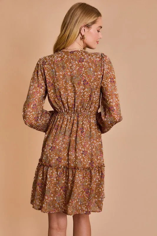 LINDSEY LONG SLEEVE V-NECK SHIRRING FLORAL PRINT DRESS