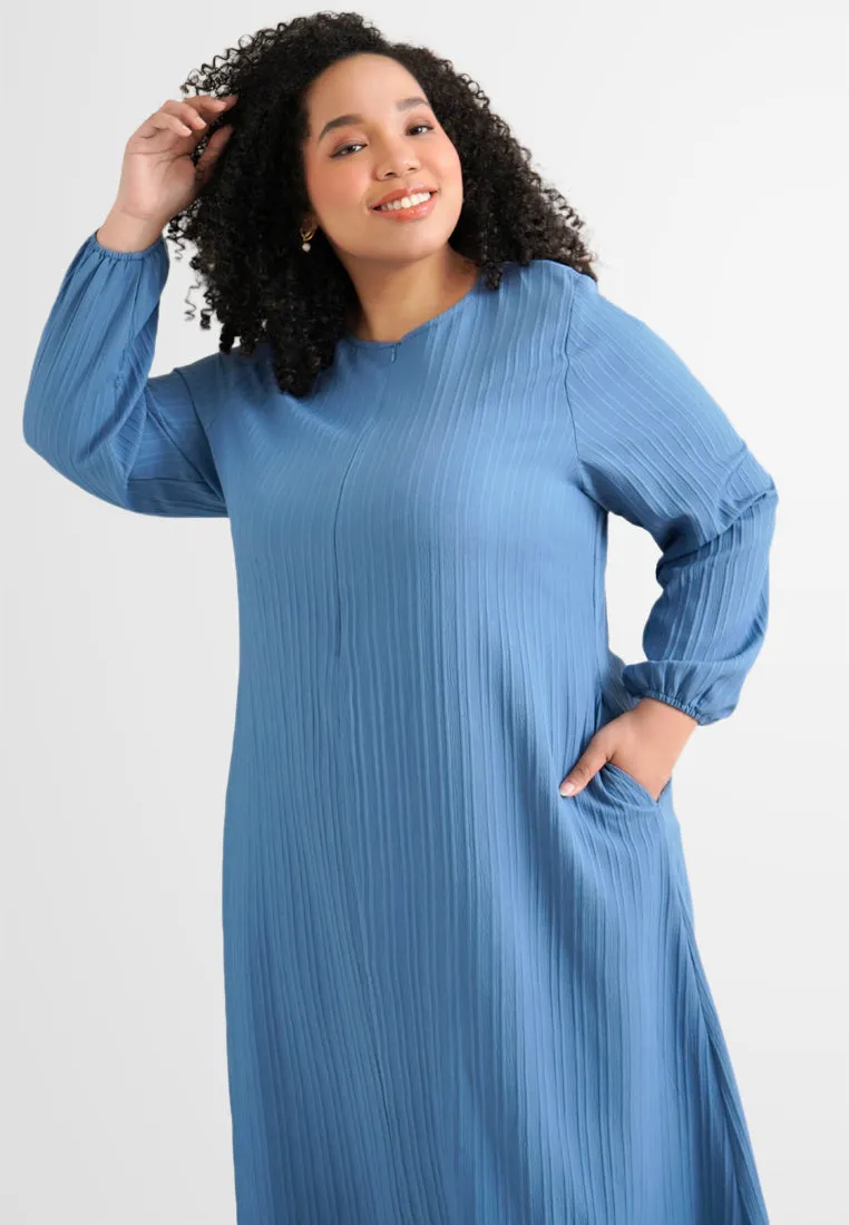 Radhia Relax Raya Textured Jubah Dress