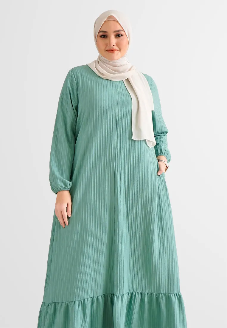 Radhia Relax Raya Textured Jubah Dress