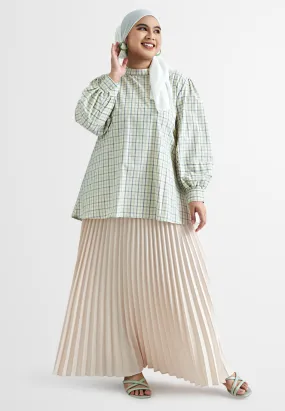 Romana Coquette Puff Sleeve Checkered Shirt