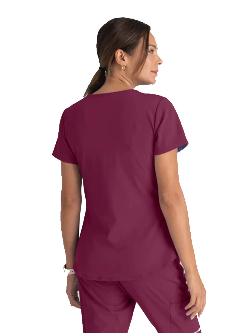 Skechers™ by Barco Breeze 3-Pocket Curved V-Neck Scrub Top-Plus