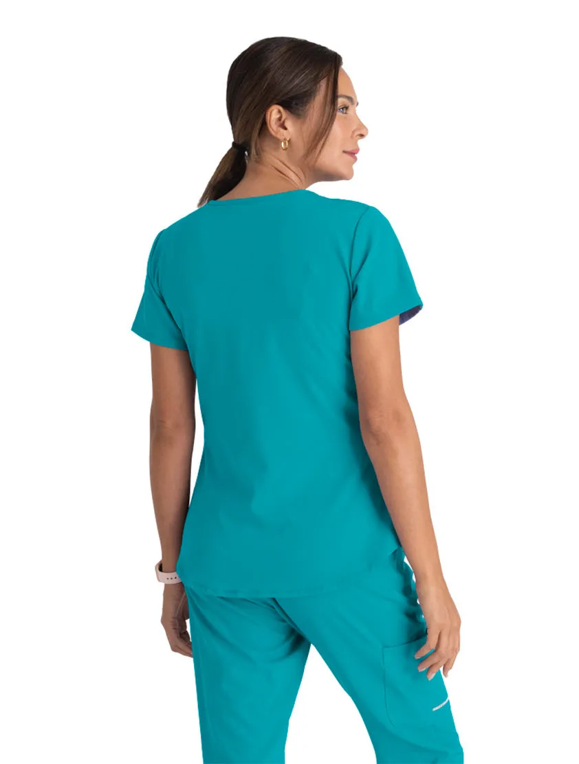 Skechers™ by Barco Breeze 3-Pocket Curved V-Neck Scrub Top-Plus