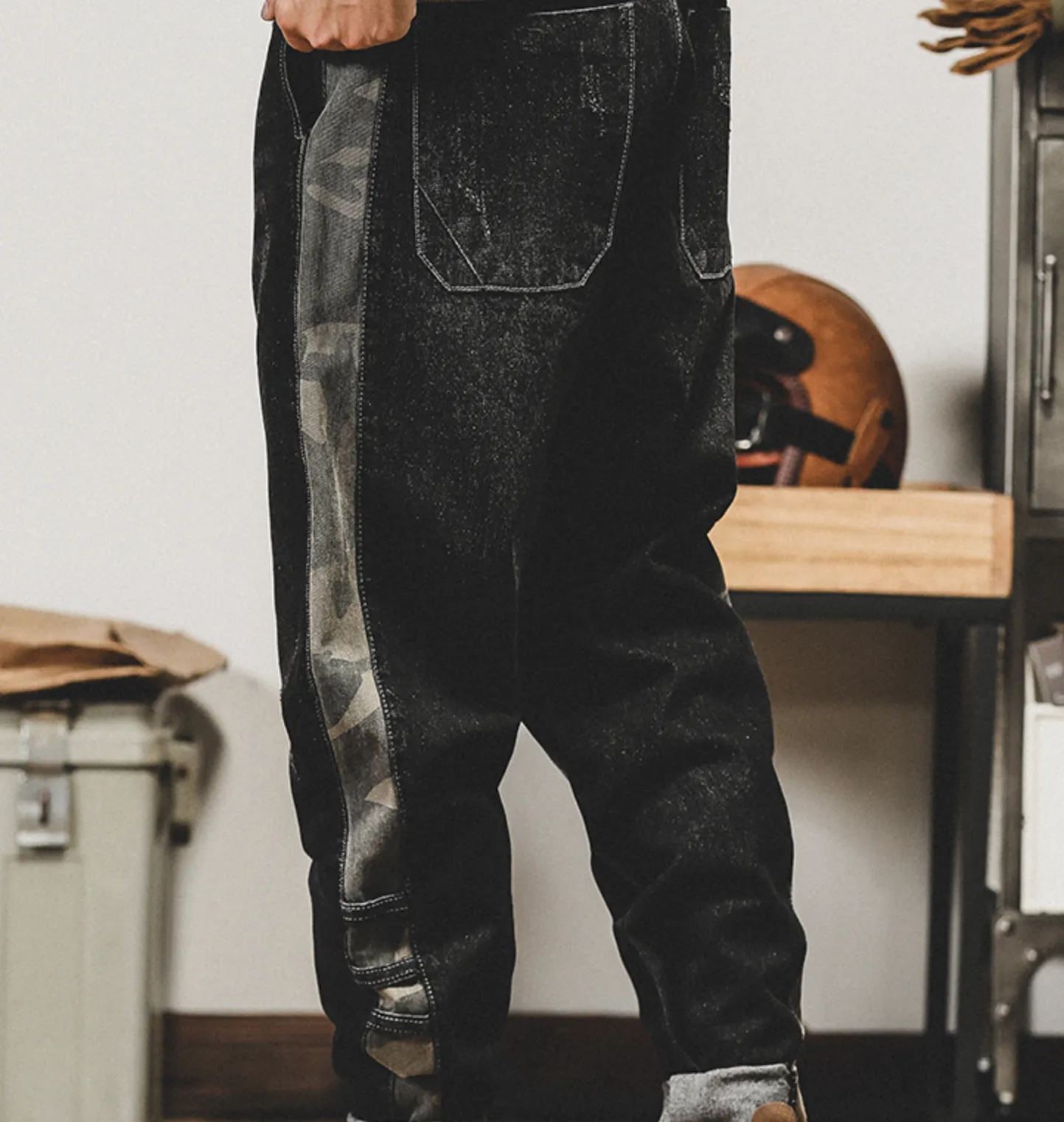 Straight Fit Contrast Jeans P0783