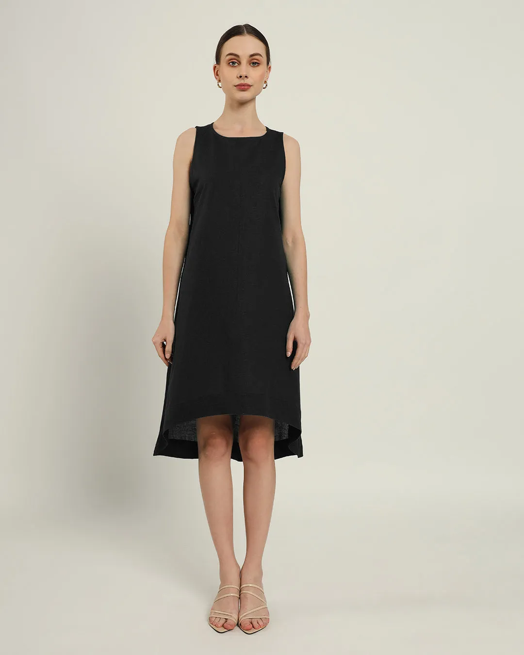 The Odesa Daisy Noir Linen Dress