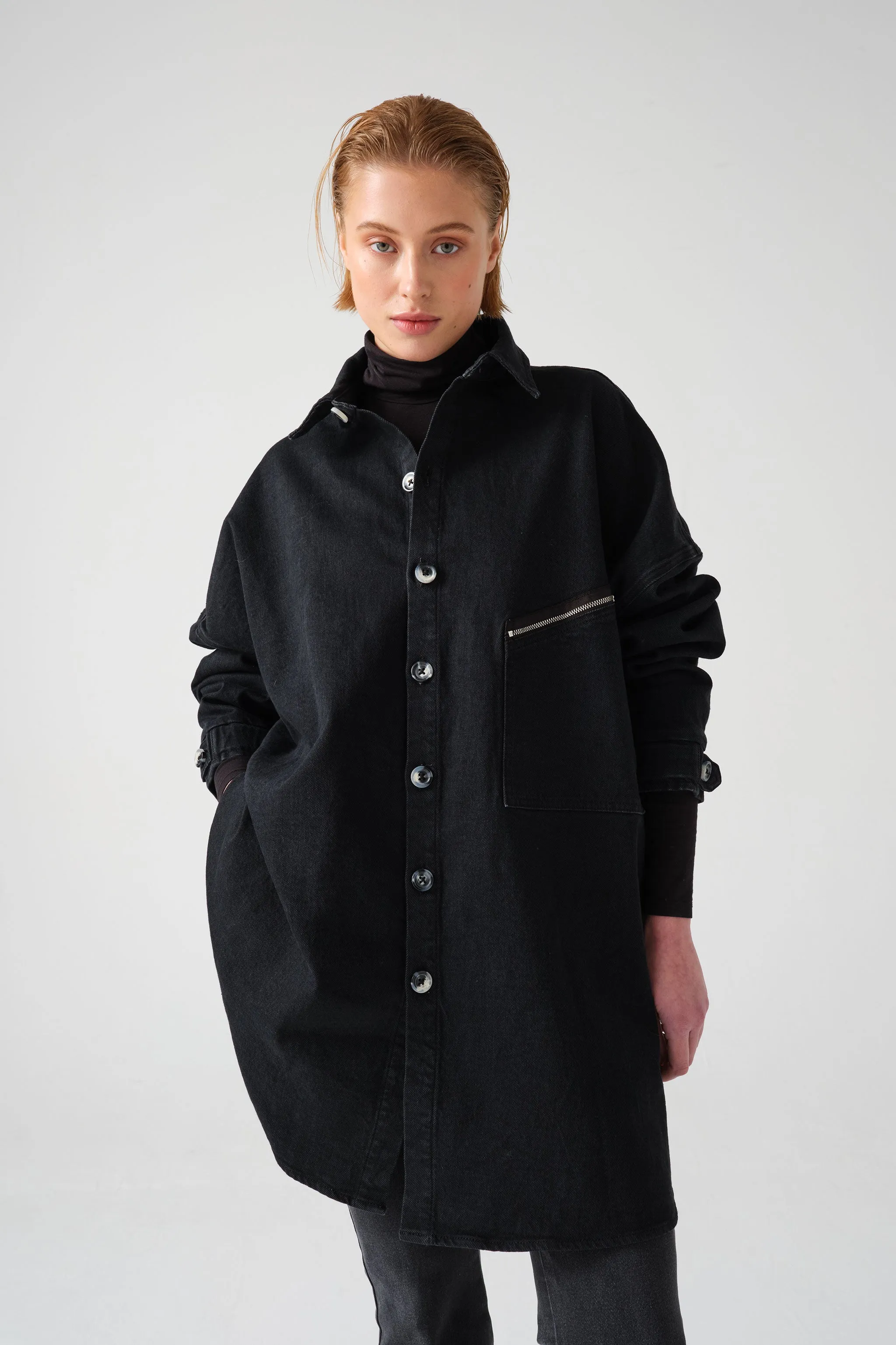 Via Shirt in Vintage Black