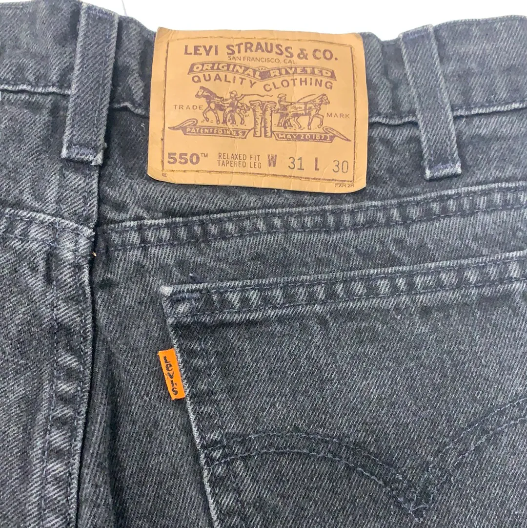 Vintage 1980s black Levi’s jeans - W31