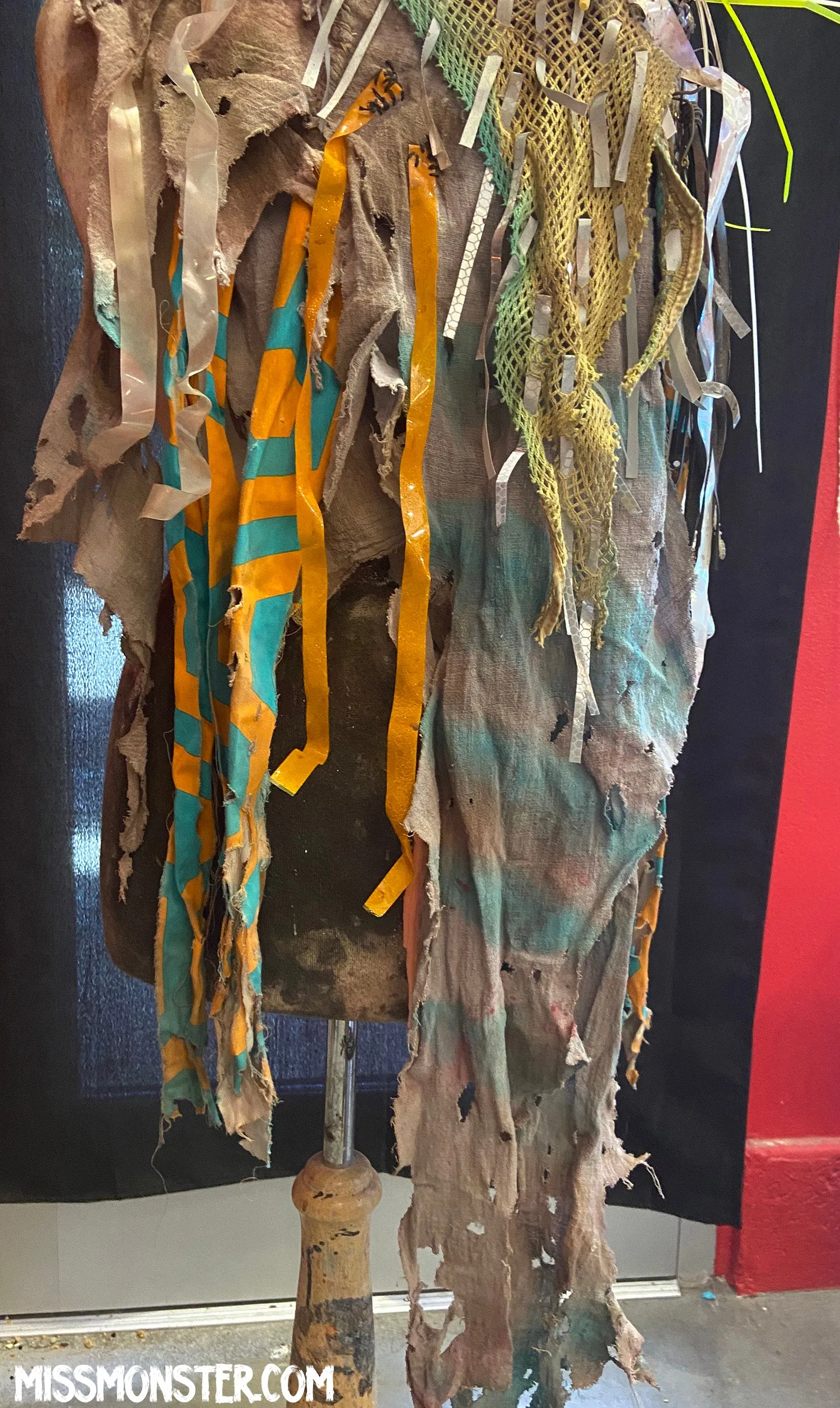 WASTELAND CAPE